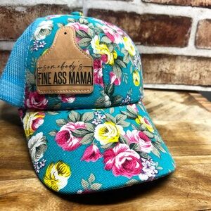 Casual Floral Trucker hat Blue.
